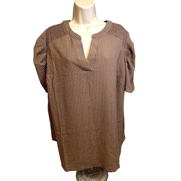 Adrianna Papell Tops - $78 NWT Adrianna Papell Plus Size 1x Brown Cream Polka Dot Short Sleeve Blouse